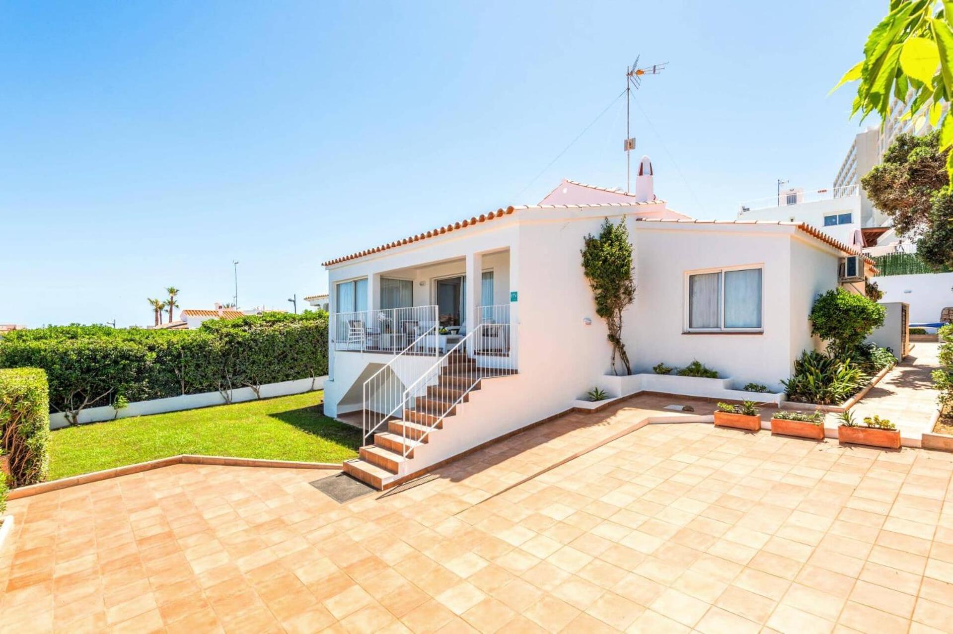 Villa Romani By Villa Plus Arenal d'en Castell Exterior photo